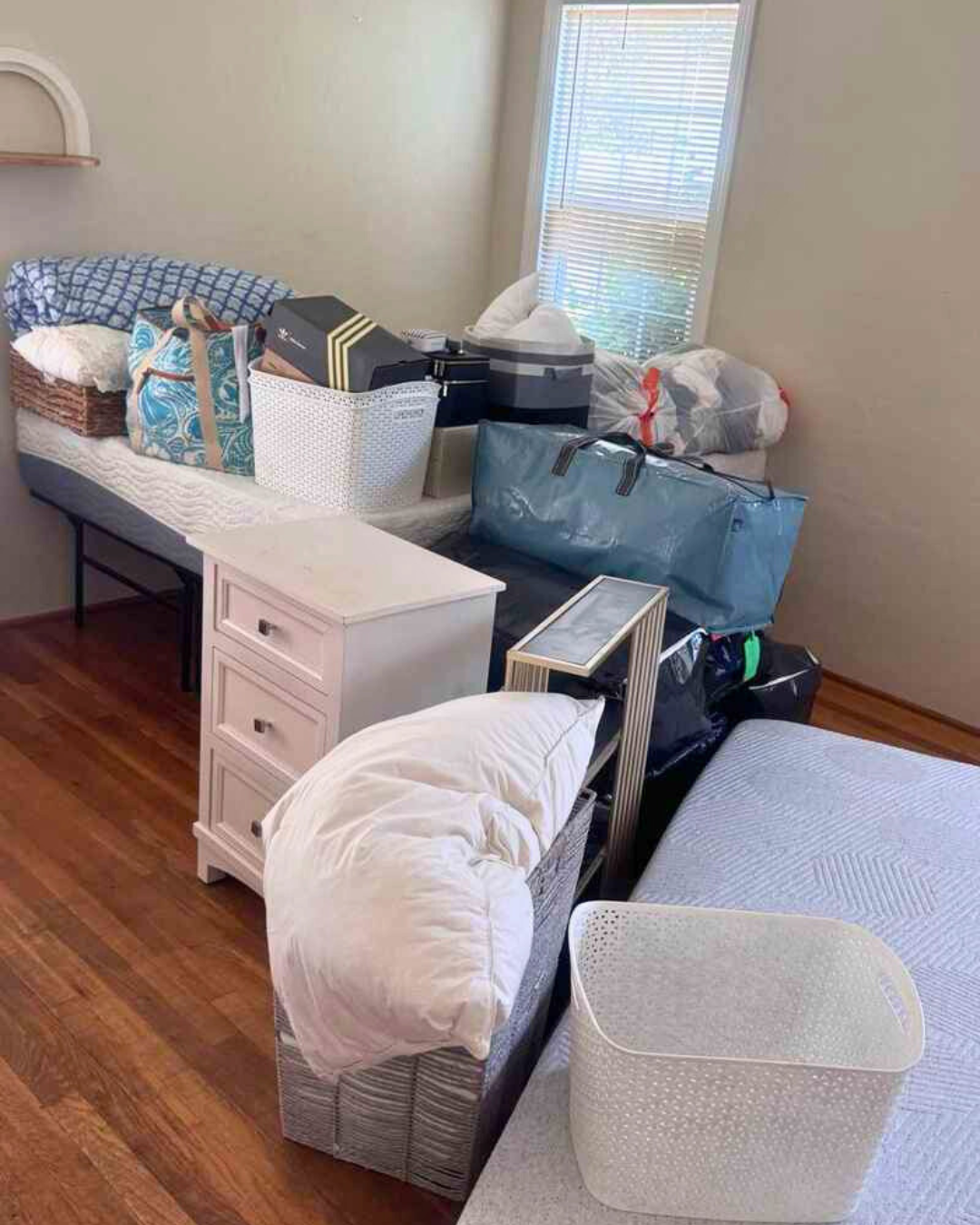 Back-to-school moving tips for a smooth dorm move in