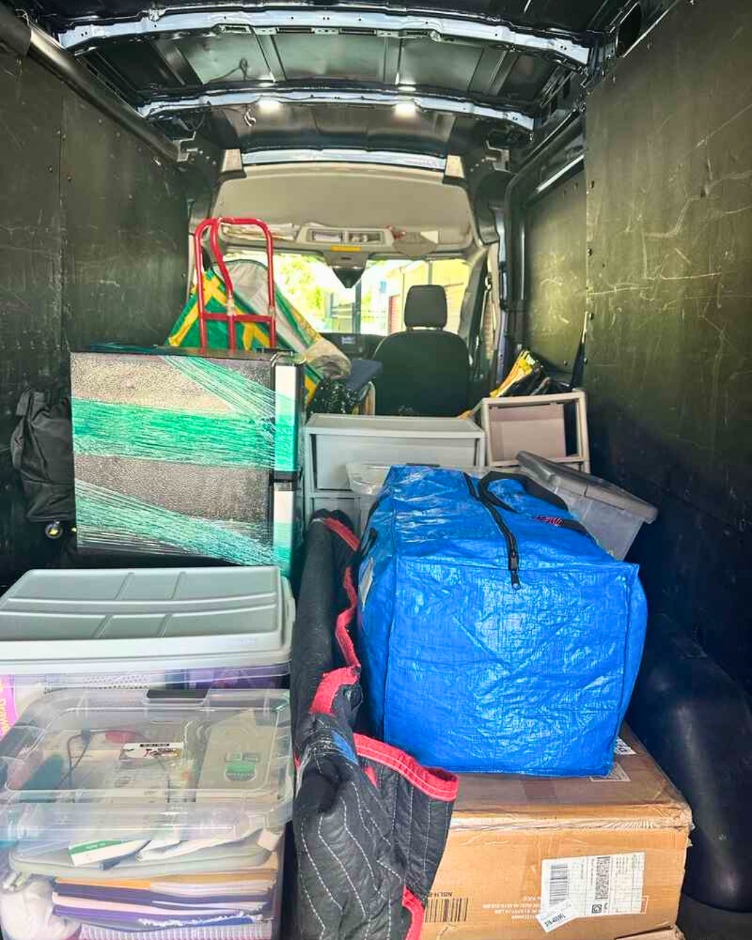 Back-to-school moving tips for a smooth dorm move in